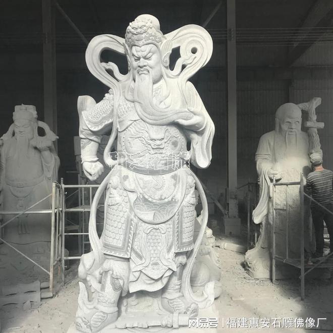 石雕关公像：价格从数百元到数万元不等(图2)