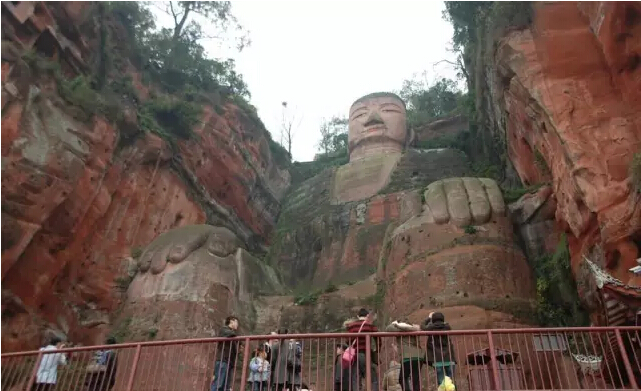 九游体育：石雕中常用的几种石材(图2)