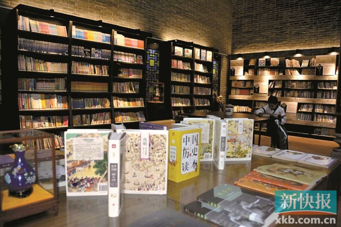 广州花都区民俗美书香浓老祠堂活出新风华(图4)