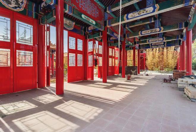 九游体育网站：华裔富豪花36亿造东方孔府现在1折甩卖难出手(图9)