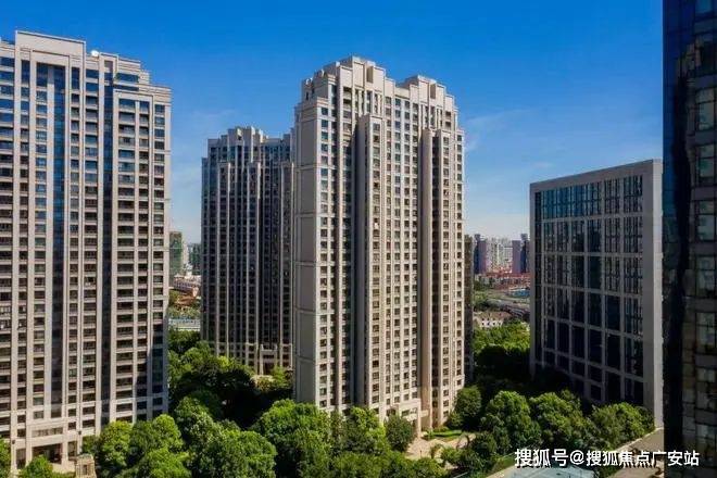 九游体育网站：2024发布：三期楼王即将加推、品尊国际售楼处电话(图文解析)(图2)
