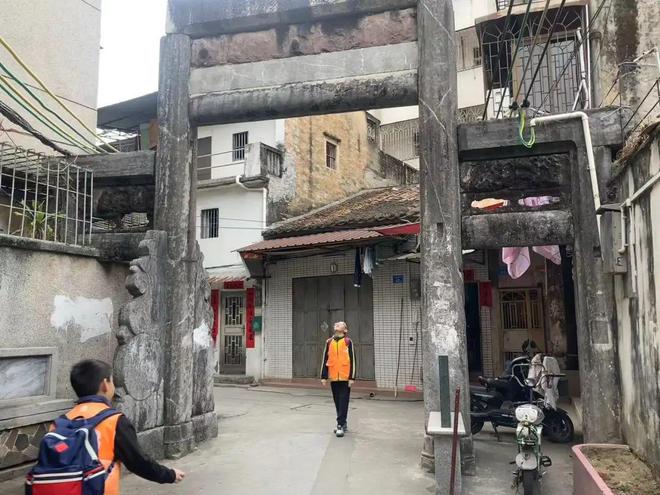 惠州桥西这座牌坊历经了400多年的风雨(图1)