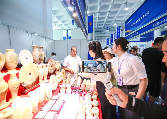 与“石”俱进未来可期第十六届莱州国际石材展览会开幕(图2)