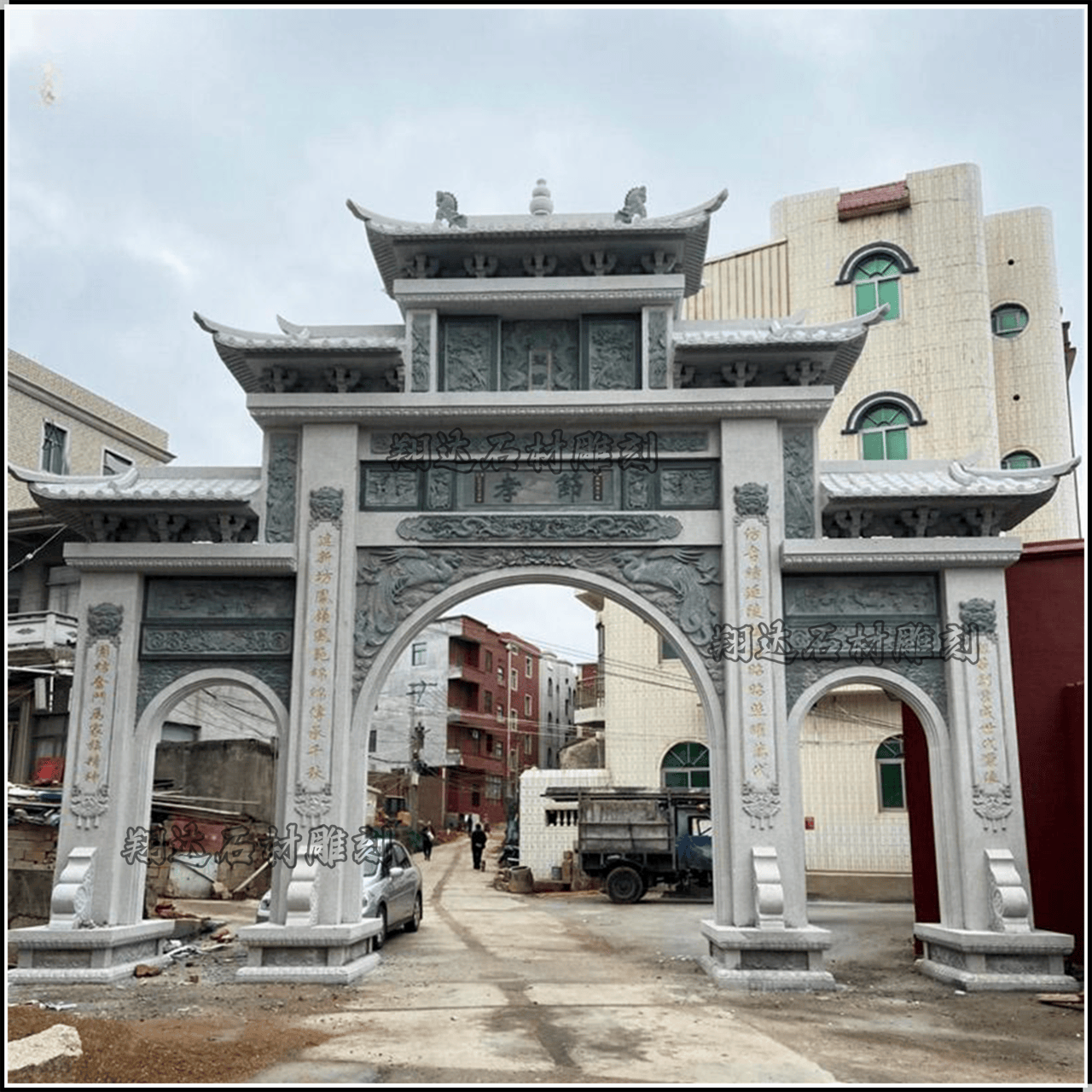 九游体育网站：欣赏一下建筑石雕之美牌楼牌坊(图3)