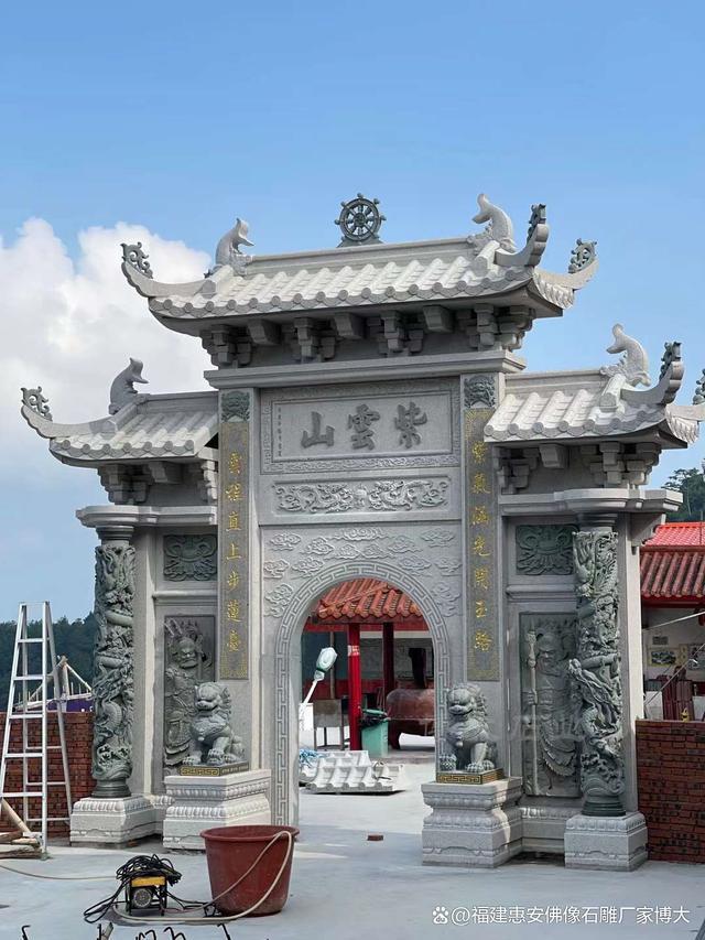 石雕牌坊：村口的一道亮丽风景线（多图欣赏）(图2)