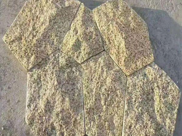 黄颜色花岗岩石材室外种类及价格(图1)