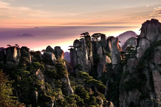 九游体育网站：计划去安徽黄山旅行五天路线推荐安徽黄山五天必打卡景点行程(图3)