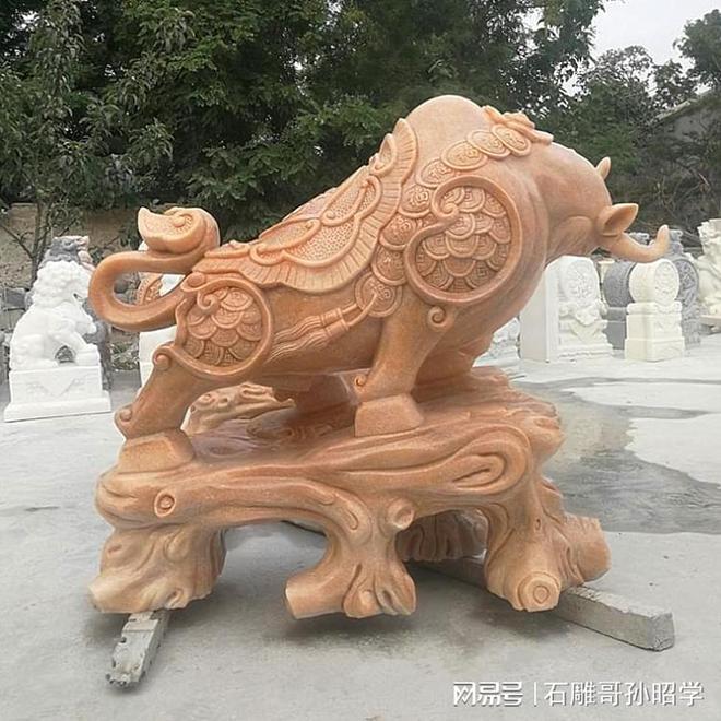 石雕牛的造型和文化意义(图1)