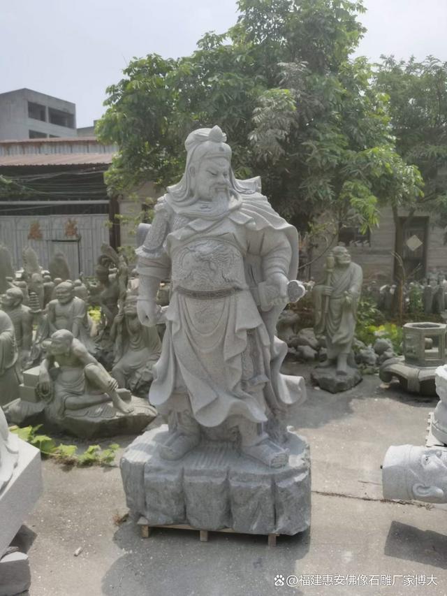 雕刻技巧与细节处理：石雕关公像的精髓（多图欣赏）(图2)