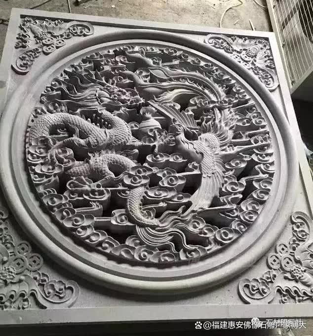 九游体育网站：花鸟共赏：石雕浮雕花鸟在古建中的视觉盛宴（多图欣赏）(图1)