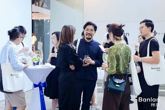 九游体育网站：以极简之名2024班兰-JohnPawson系列新品发布会在上海举行(图12)