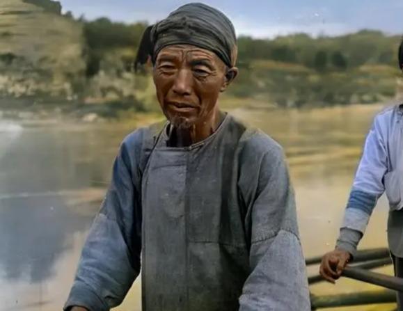 一百多年前外国人镜头下的重庆100多年前的重庆竟如此发达(图31)