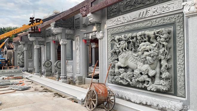 九游体育：广东祠堂精美典雅的石雕浮雕墙欣赏(图3)