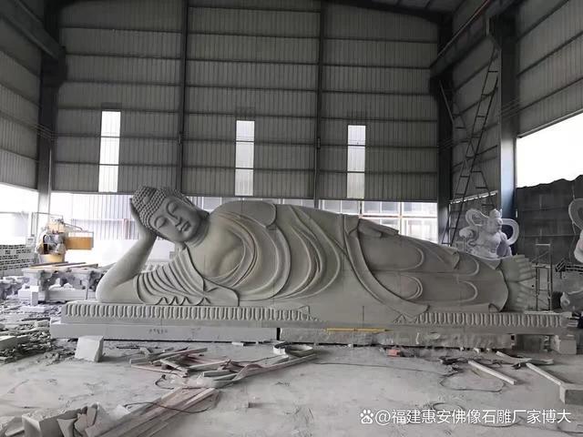 石雕技艺的巅峰之作：卧佛佛像的精细雕琢（多图欣赏）(图4)