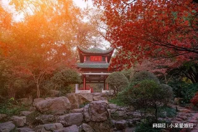 坐落于成都市的龙泉古寺承载着千年的文化与历史底蕴(图1)