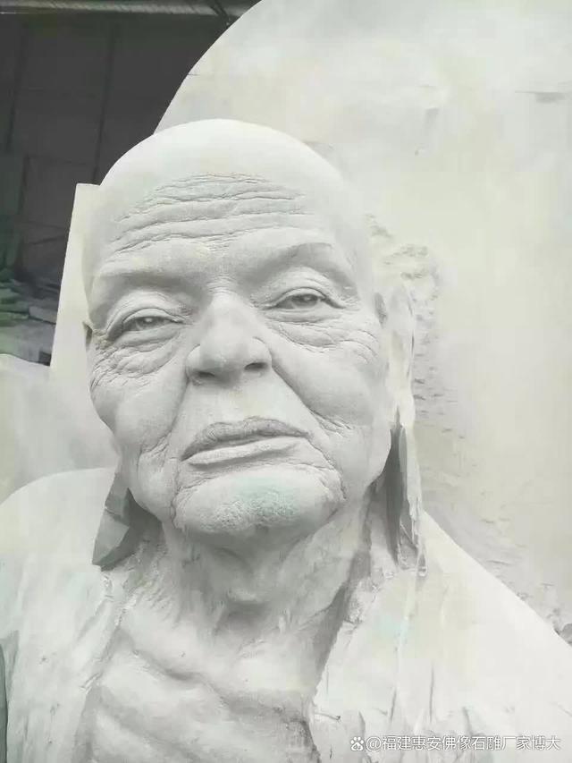 500罗汉雕塑：佛教艺术的壮丽景观(图10)