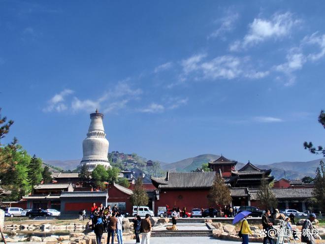 去山西五台山最佳季节三天安排一般什么时候去五台山最好玩(图2)