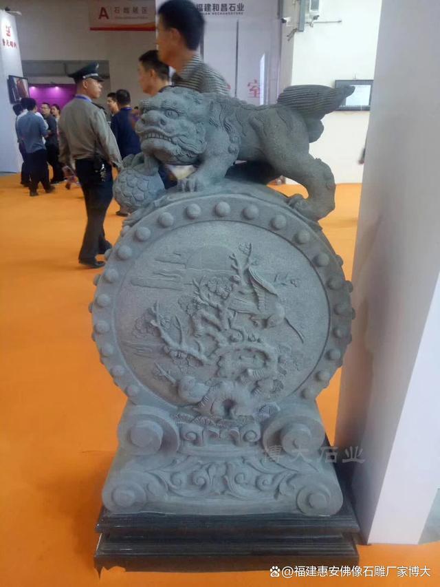 石雕门墩的跨界合作与创意应用（多图欣赏）(图4)