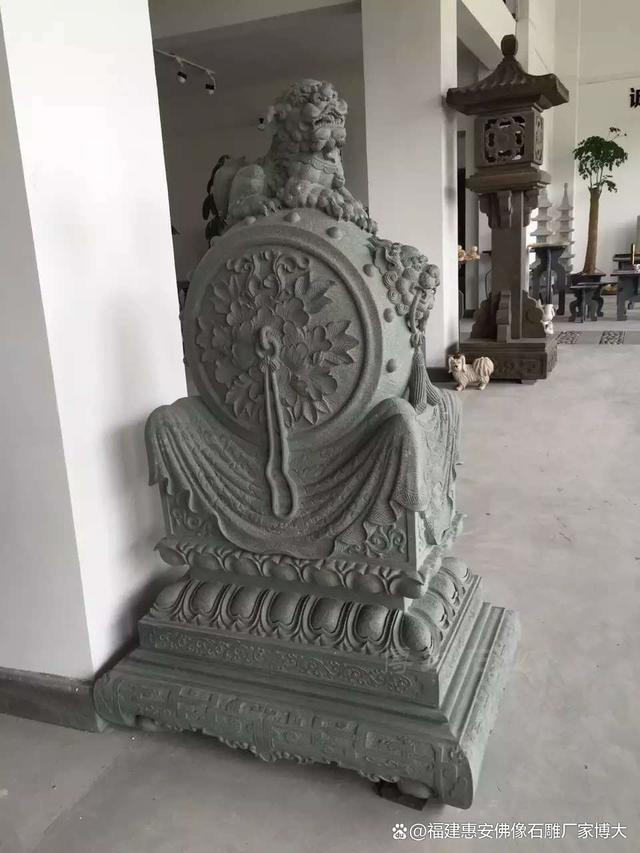 九游体育：门墩文化深度解析：石雕艺术的微缩景观（多图欣赏）(图1)