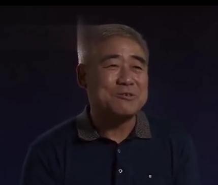 老汉几代人被它拴着长大鉴宝怕被专家笑话听到结果拍手笑了(图4)