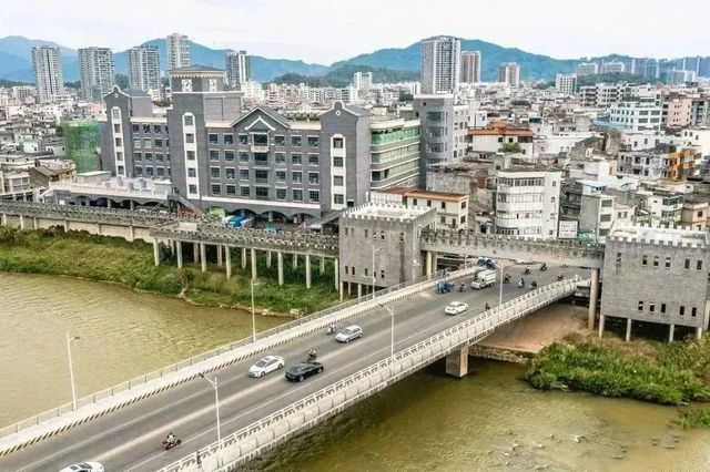 九游体育网站：跟着杯赛游惠阳CBA俱乐部杯让你看球游玩两不误(图3)