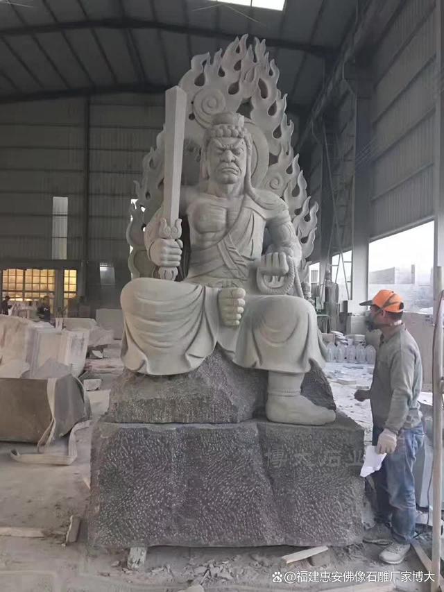 石雕弥勒佛：未来世界的引领者（多图欣赏）（多图欣赏）(图1)