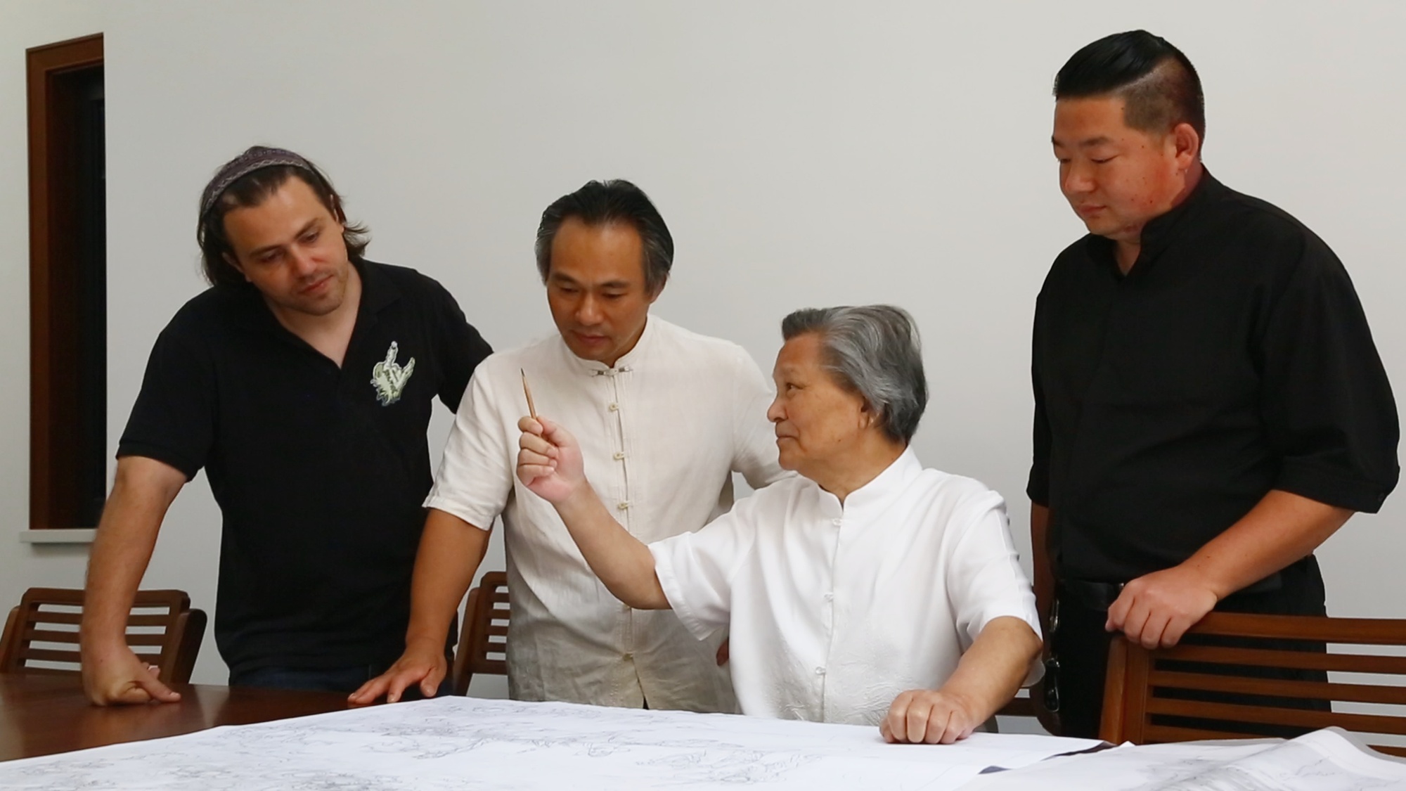 九游体育网站：寻味看东阳木雕享中式美学(图2)