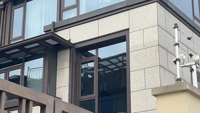 九游体育：走进石材生产厂家：外墙干挂加工路沿石材一米价格及安装工艺解析(图7)