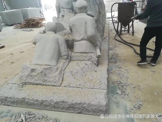 细节决定成败：红色石雕中的微雕艺术（多图欣赏）(图4)