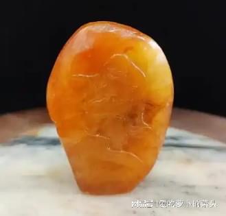 九游体育网站：寿山的金包银田石是什么？(图1)