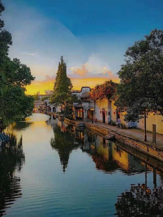 长三角铁路的“两条环线”串起这些沿途风景(图8)