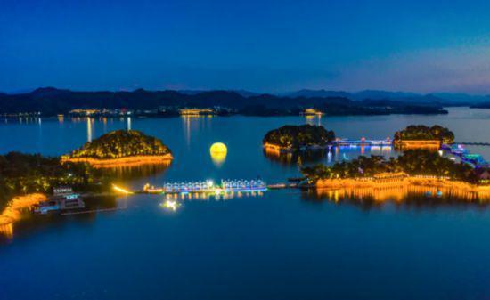 长三角铁路的“两条环线”串起这些沿途风景(图19)