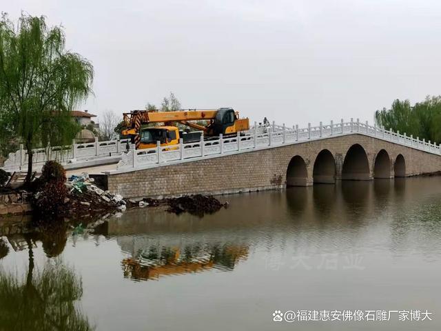 九游体育：石雕栏杆多少钱一米(图5)