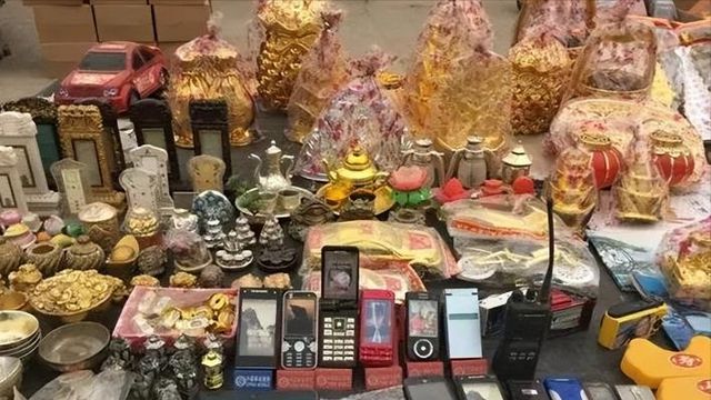 暴赚500亿！山东姑娘在小县城把棺材卖给欧洲人在海外杀疯了(图13)