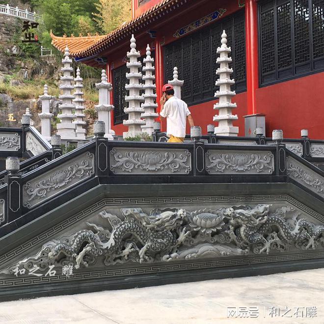 九游体育网站：石雕栏杆设计：传统与现代的和谐共生(图1)