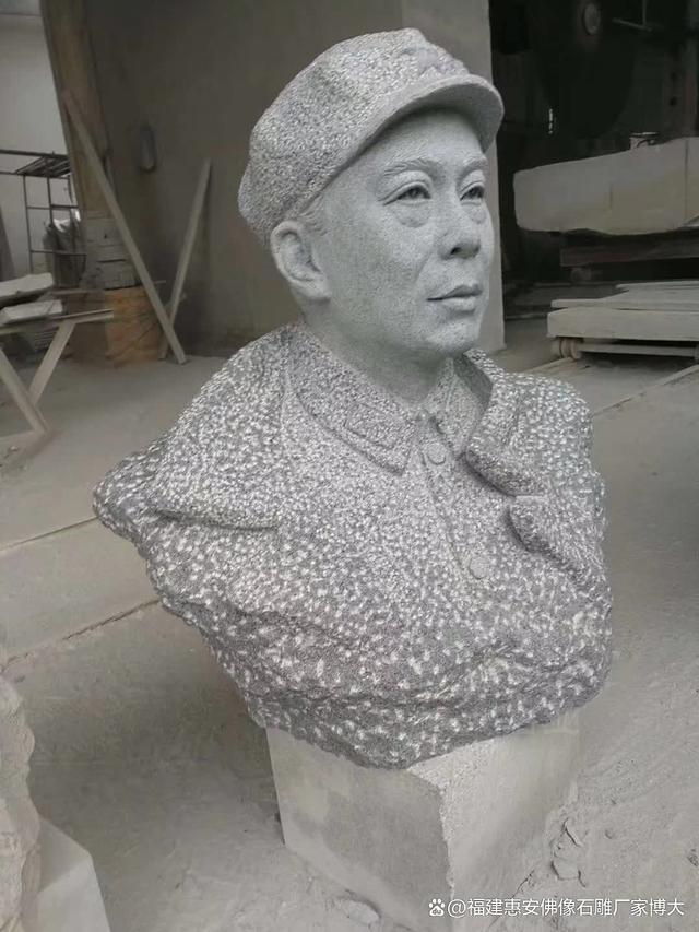 通过石雕讲述红色故事：艺术形式的独特魅力（多图欣赏）(图1)
