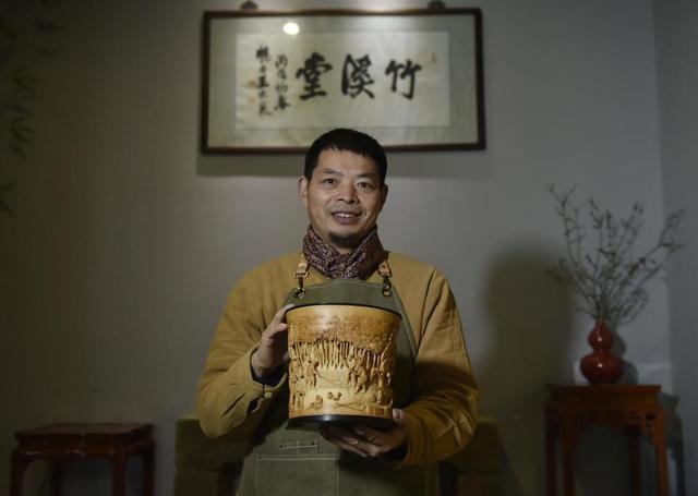 九游体育网站：文化中国行丨方寸之间刻绘锦绣天地(图13)