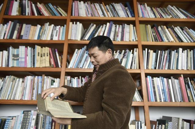 九游体育网站：文化中国行丨方寸之间刻绘锦绣天地(图8)