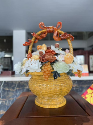 蒋耀辉：匠心雕琢玉生花巧手传承艺流芳(图2)