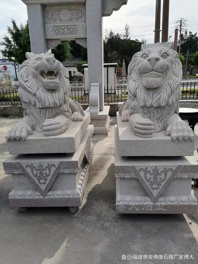 石狮子寓意解读：石雕狮子如何象征权力与尊贵(图2)