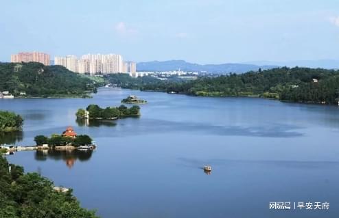 九游体育：创建“天府旅游名县”四川隆昌融合发展丰富旅游产品(图2)