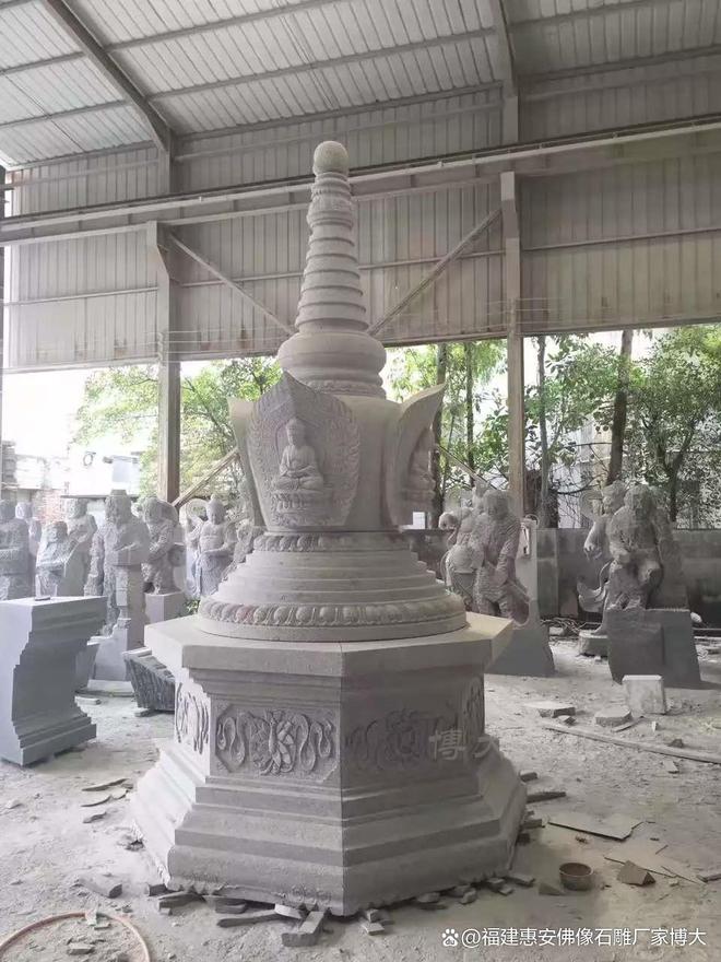 石雕佛塔(图2)