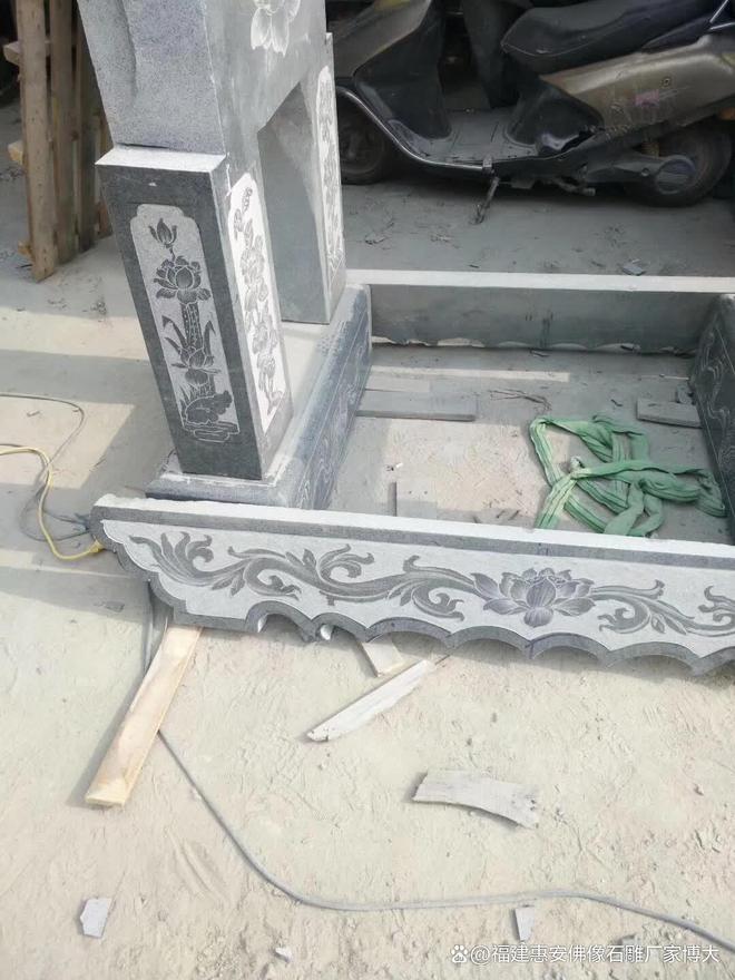 石雕供桌在宗教场所的庄严氛围营造：神圣肃穆令人敬畏(图2)