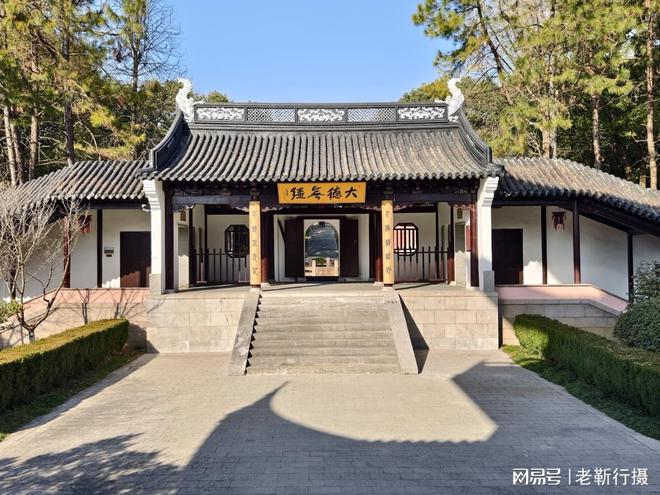 无锡泰伯墓谒吴国第一位君主、第一世家吴姓始祖(图9)