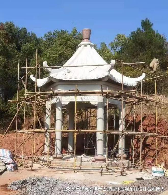 九游体育网站：石雕凉亭在传统建筑中的意义(图3)