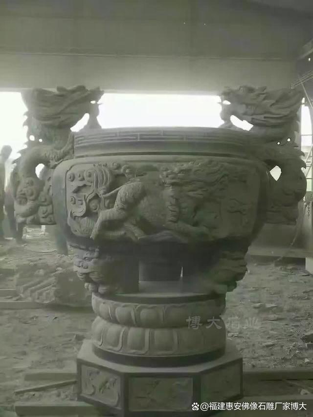 传统工艺与现代技术结合的石雕香炉制作（多图欣赏）(图2)
