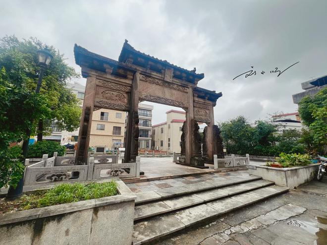 广东顺德林头村惊现三百年省级文物贞节牌坊背后的历史密码？(图1)