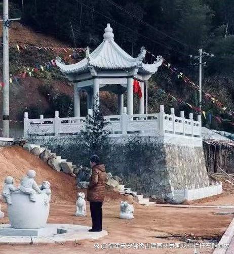 九游体育：石雕凉亭在城市雕塑中的案例(图2)