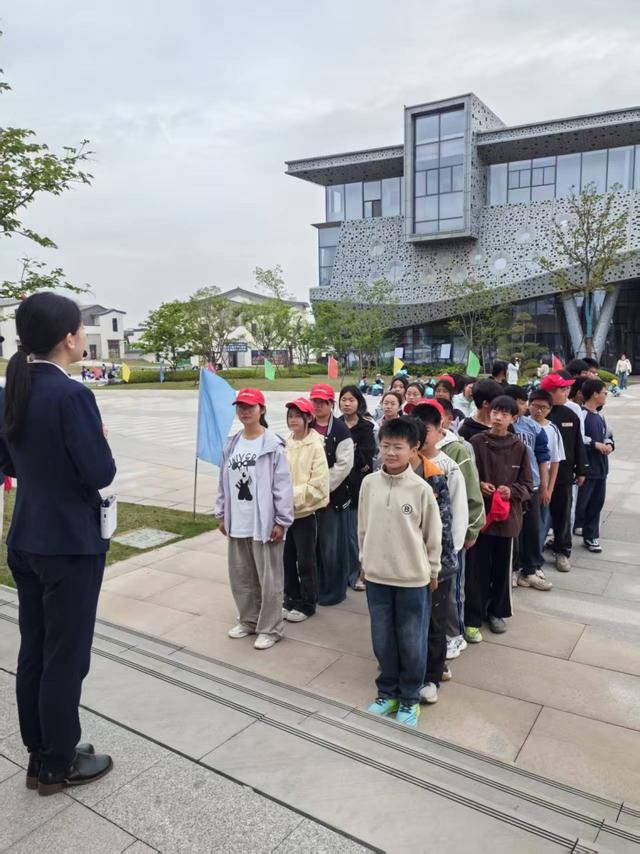 九游体育：行走课堂悟文化亲近自然品徽韵——安师大附属长丰下塘实验学校七年级开展徽州文化研学之旅(图8)