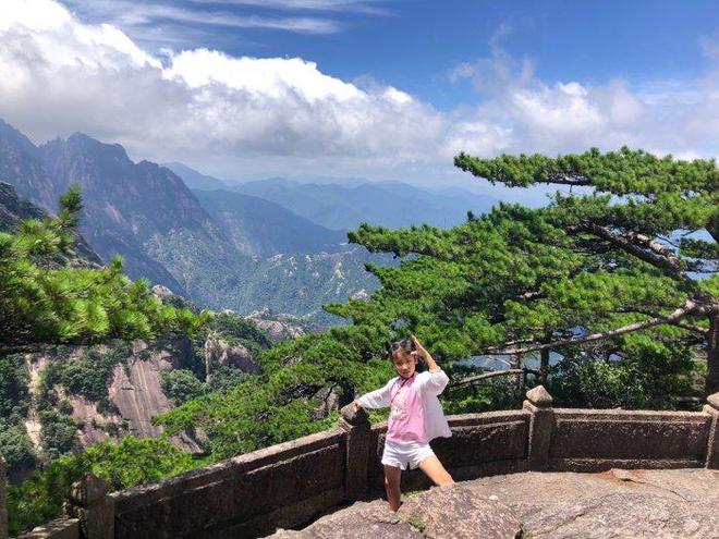 九游体育网站：去黄山旅游4日必去最美景点推荐徽州古城游玩四天三晚纯玩消费(图2)
